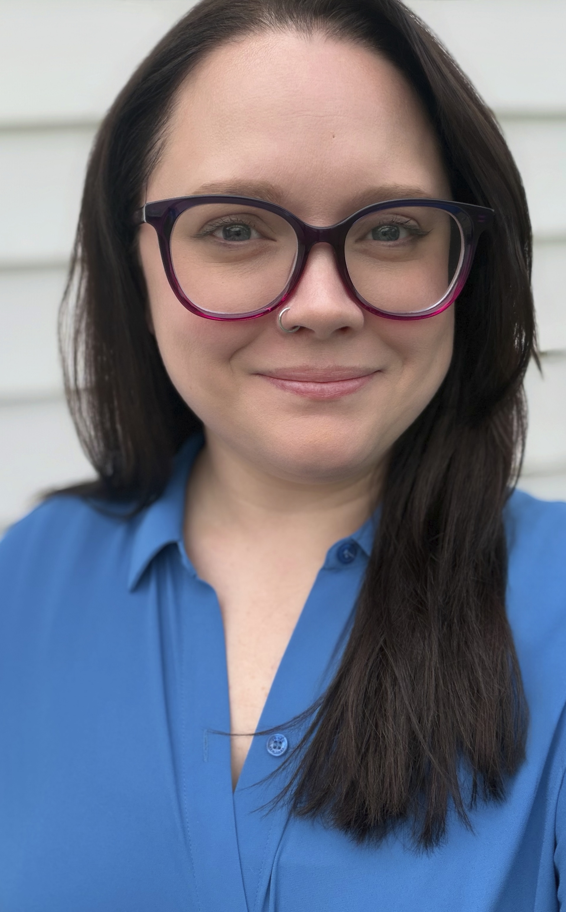 Ragan Headshot